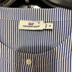 Vineyard Vines ladies Blue and White Striped top